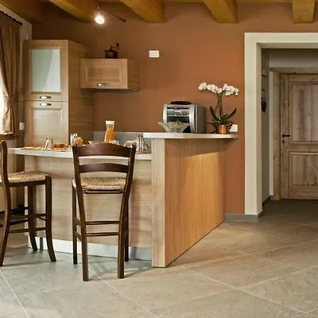 L'abri בית הארחה